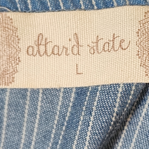 Altar'd State faux wrap dress, size L - Picture 4 of 5